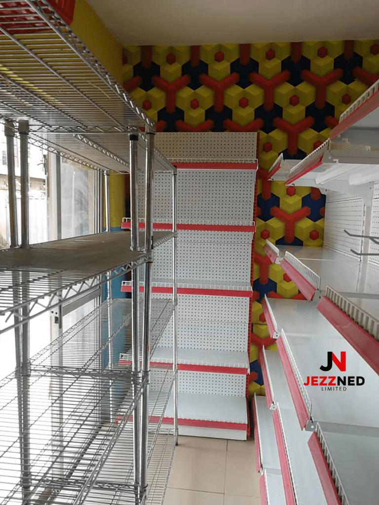 Jezzned single-sided Gondola shelves